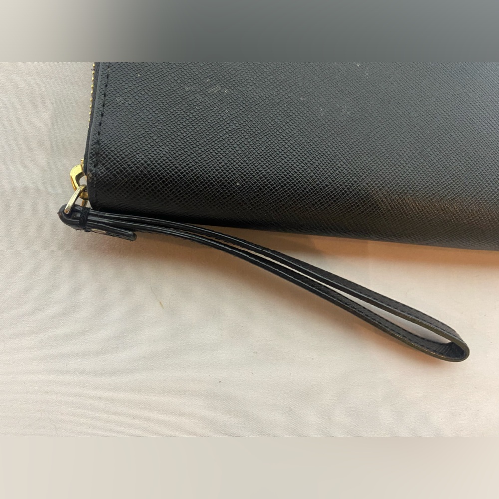 Kate Spade Wallet - Picture 4 of 6
